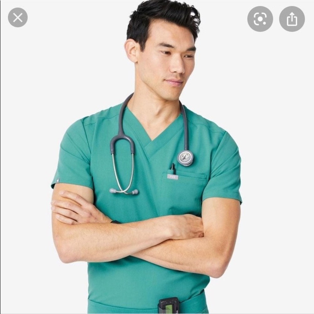 Rare Figs FIONe.ac Marine Scrub Top and Joggers